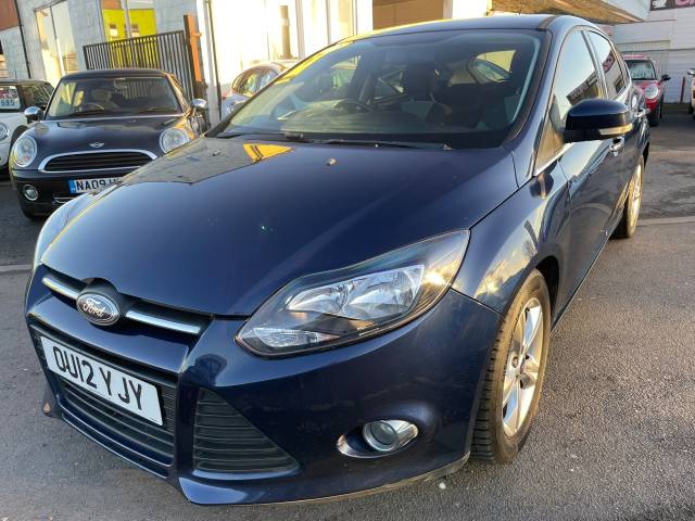 Ford Focus 2.0 TDCi Zetec 5dr Hatchback Diesel Blue